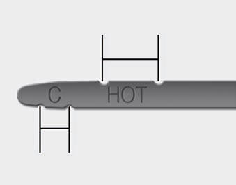 3.Confirm if the fluid level is in the "HOT"